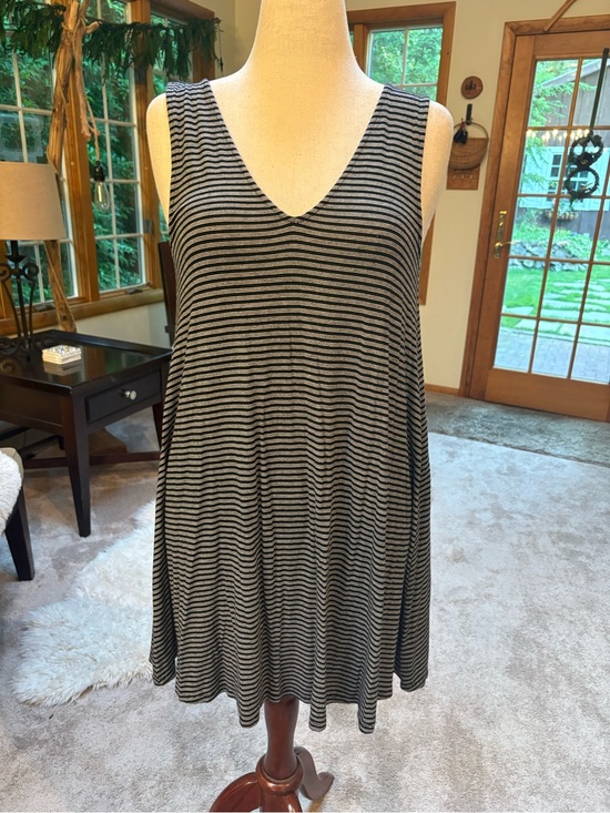 American Eagle Outfitters Dresses & Skirts - American Eagle Outfitters Black & White Striped Cover Up Dress